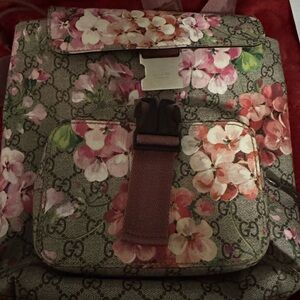 Gucci Floral GG Supreme Canvas Mini Backpack - Pink Multicolor